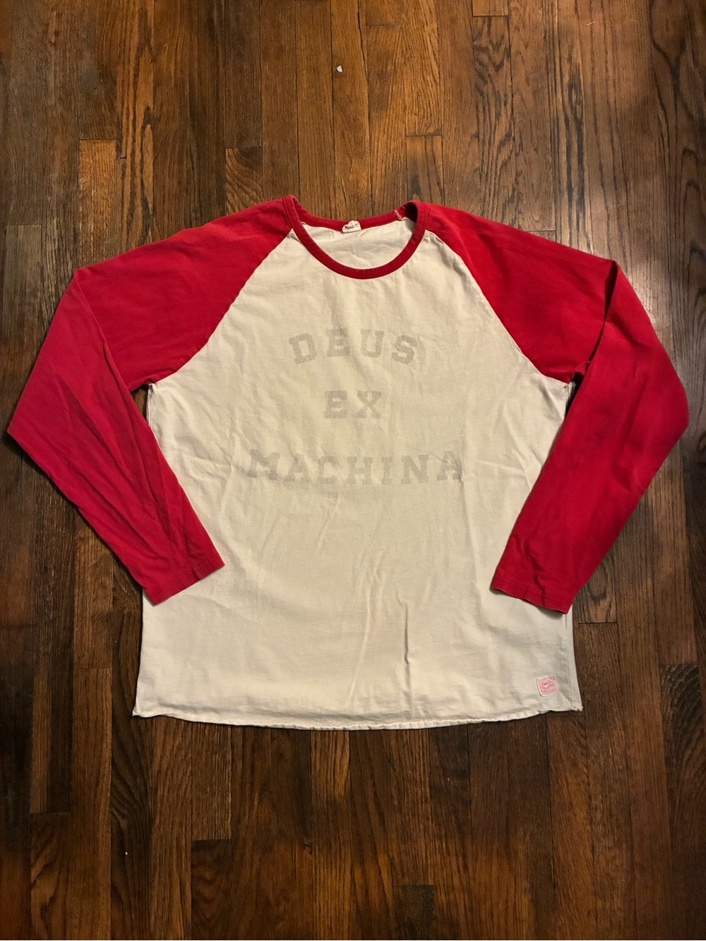 Deuce ex machina long sleeve shirt size XL
